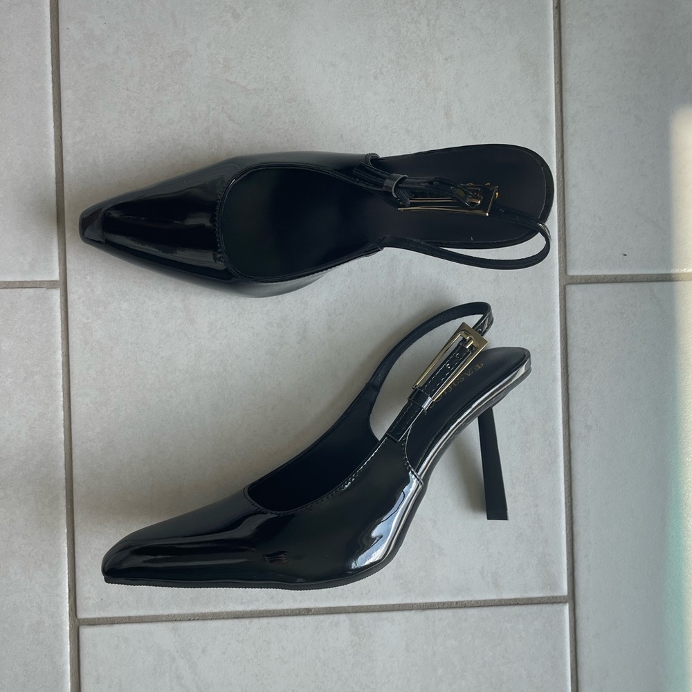 Y$L inspired heels, size 40 but fit a size 8.